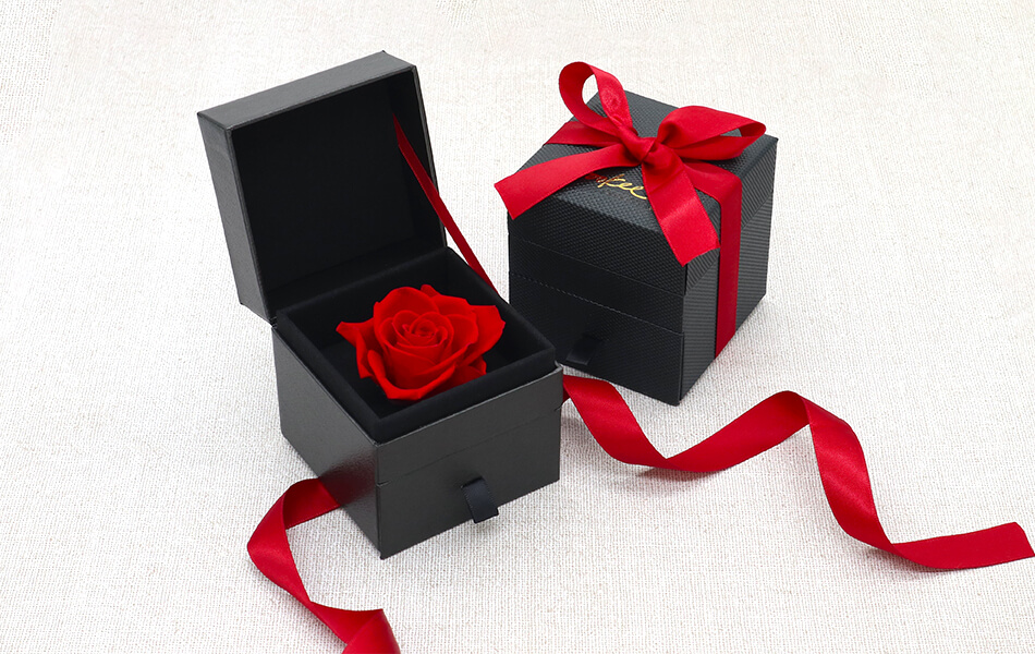 Flower case